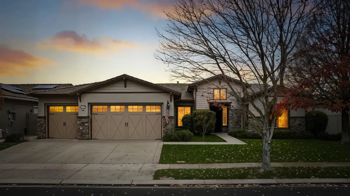 Property Slideshow image 1 of 94 | 1393 cobblecreek st, Manteca, CA, 95336