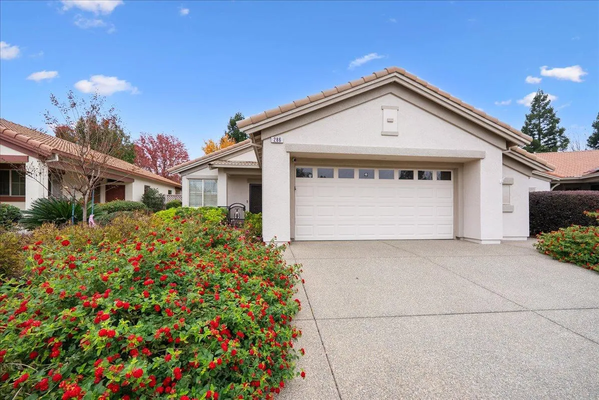 Property Slideshow image 1 of 37 | 286 lariat loop, Lincoln, CA, 95648