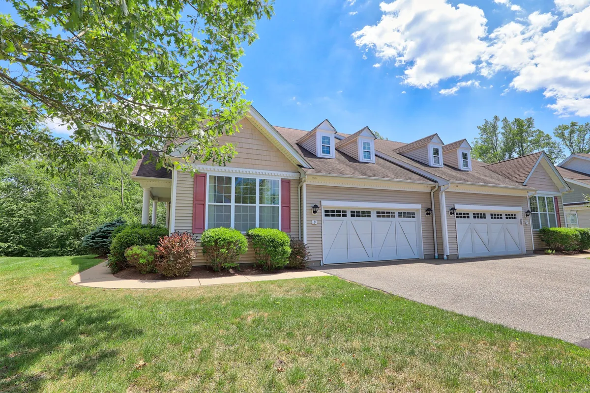 Property Slideshow image 1 of 39 | 9 lilac ln # 9, Prospect, CT, 06712