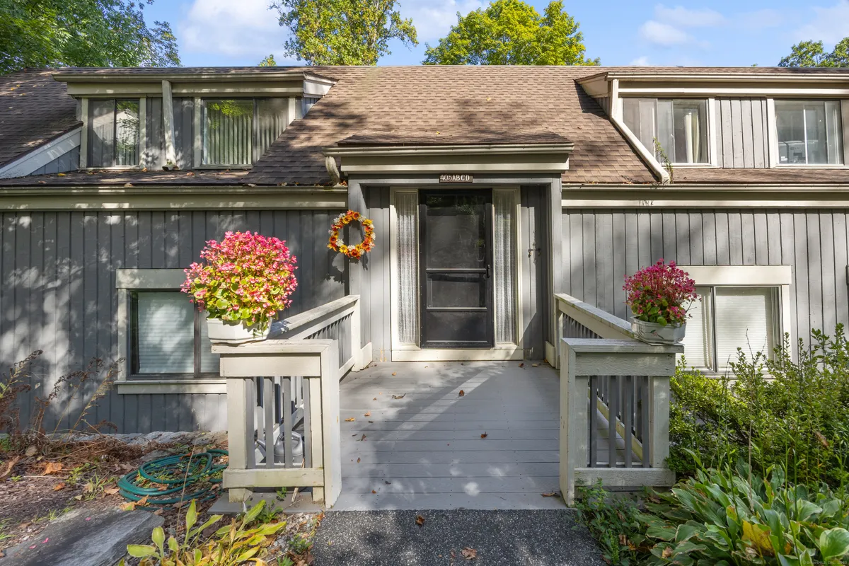 Property Slideshow image 1 of 27 | 405 heritage vlg d, Southbury, CT, 06488