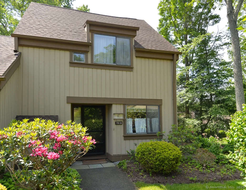 Property Slideshow image 1 of 17 | 793 heritage vlg b, Southbury, CT, 06488