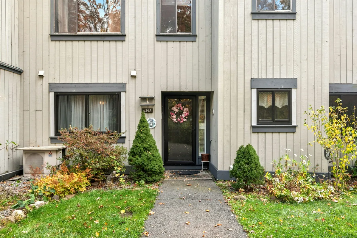 Property Slideshow image 1 of 21 | 214 heritage vlg a, Southbury, CT, 06488