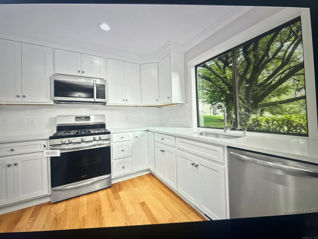 Property Slideshow image 1 of 17 | 383 sequoia ln a, Stratford, CT, 06614